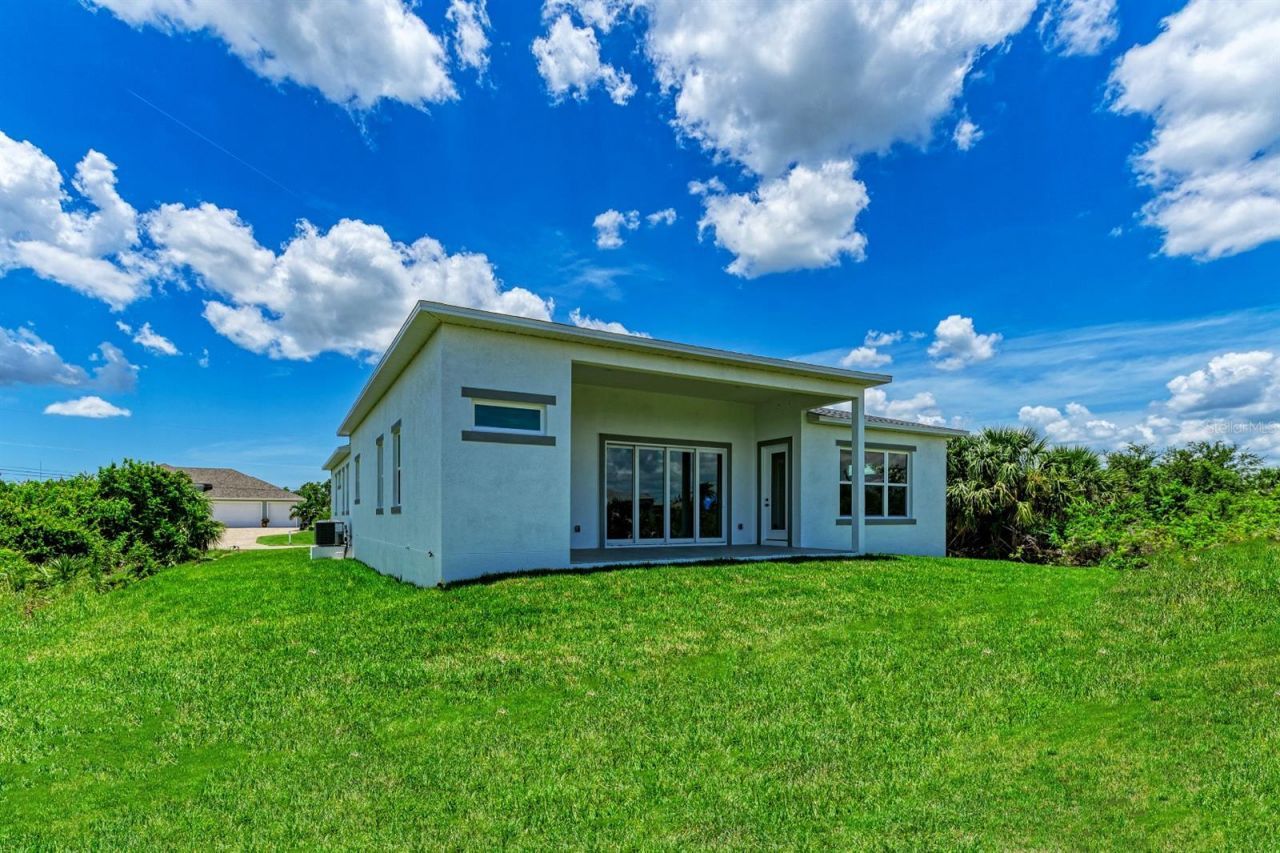 8147 Tracy Circle , Port Charlotte, FL 33981 Photo