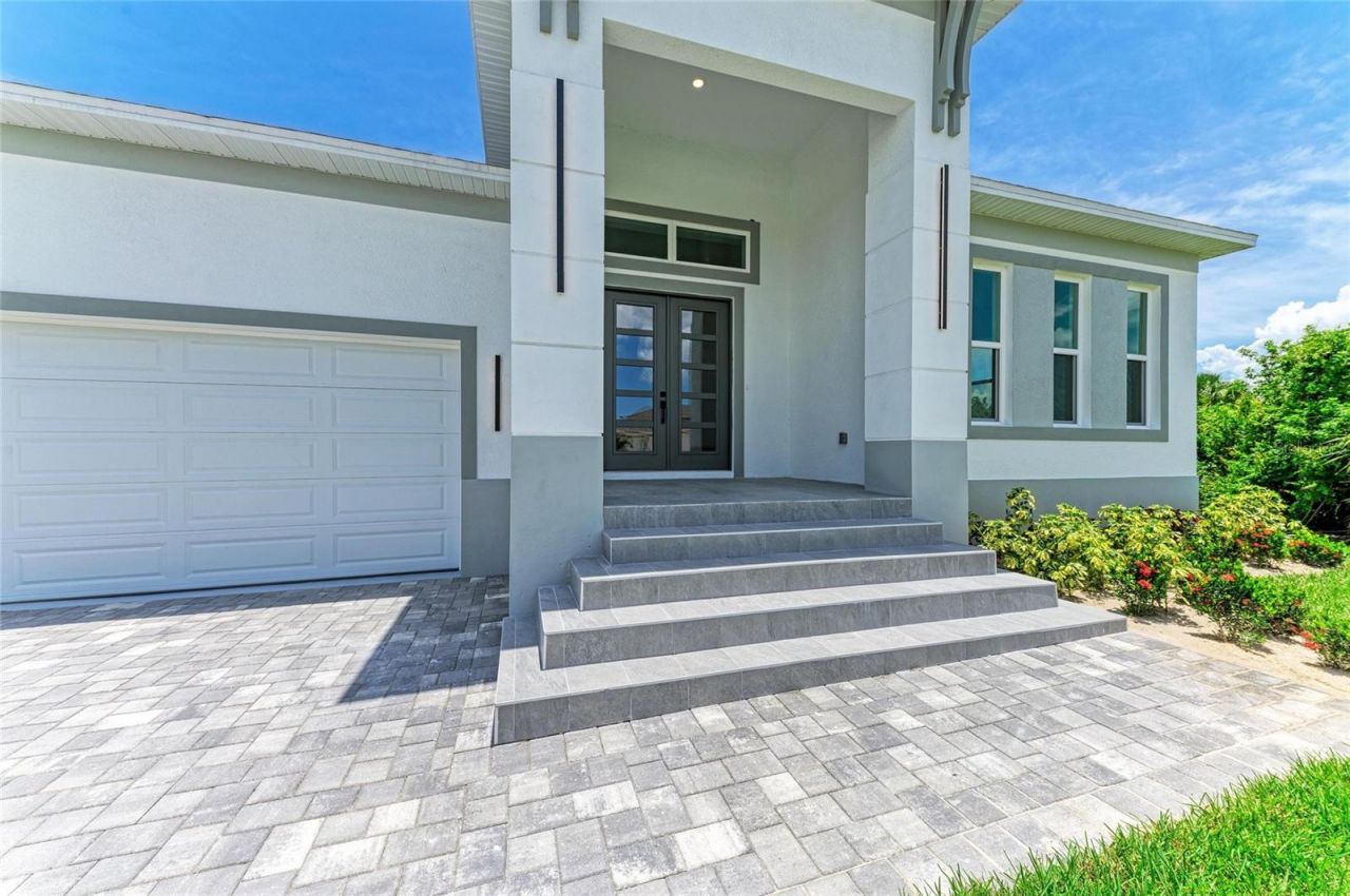 8147 Tracy Circle , Port Charlotte, FL 33981 Photo