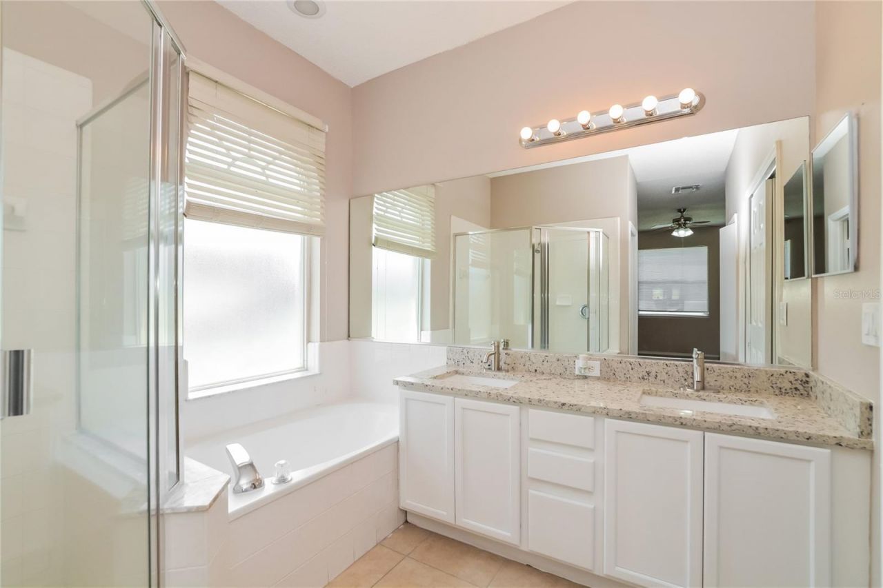 1671 Islebrook Drive, Orlando, FL 32824 Photo