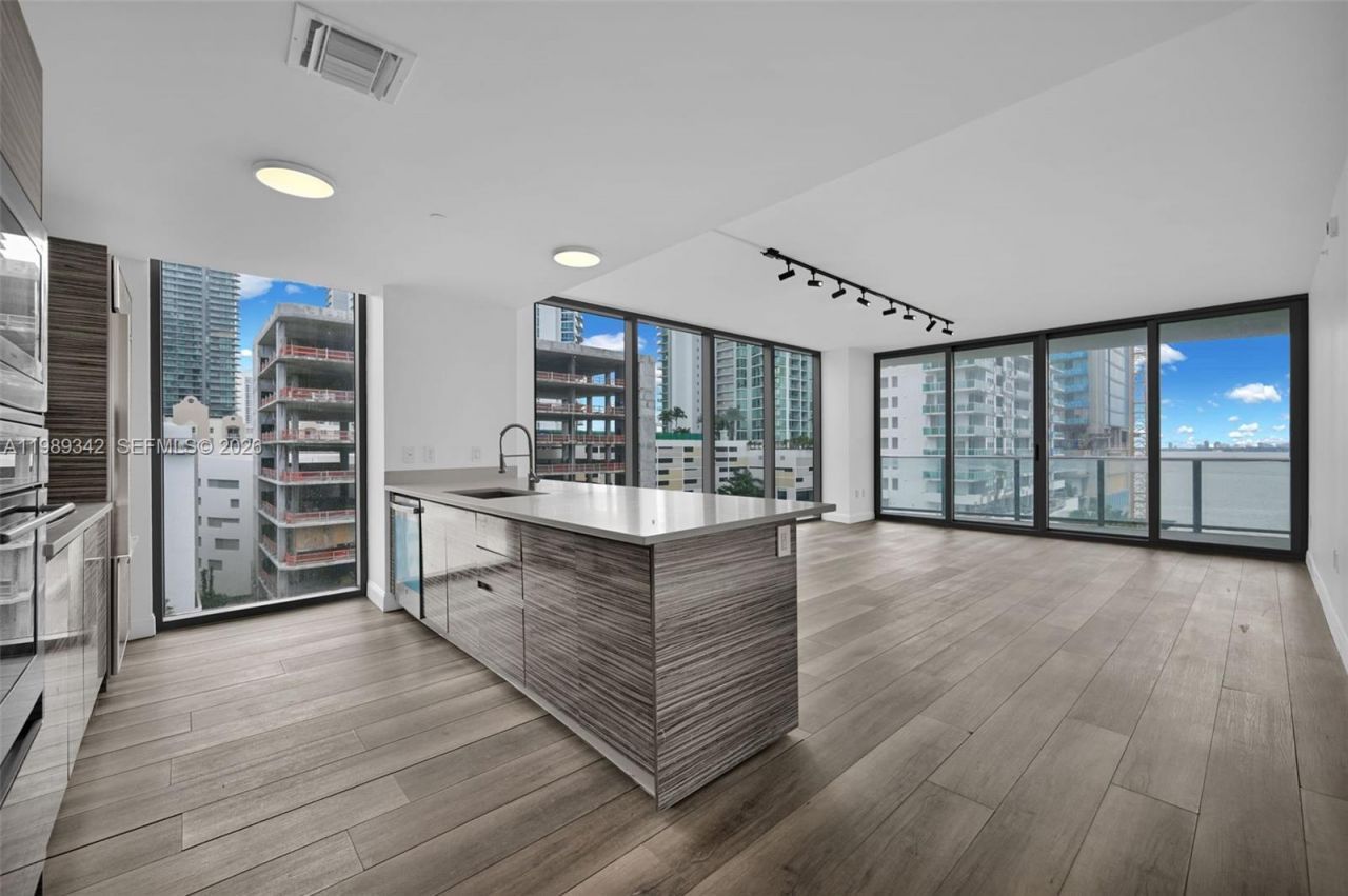 460 NE 28th St, Unit 601, Miami, FL 33137 Photo