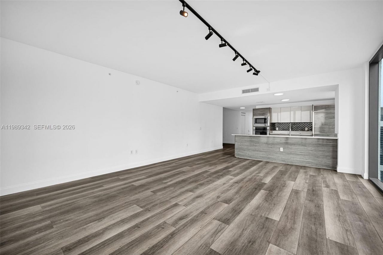 460 NE 28th St, Unit 601, Miami, FL 33137 Photo