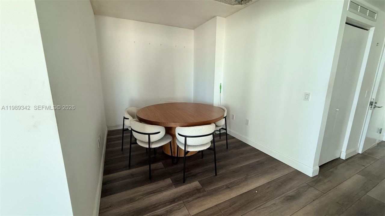 460 NE 28th St , Unit 601, Miami, FL 33137 Photo