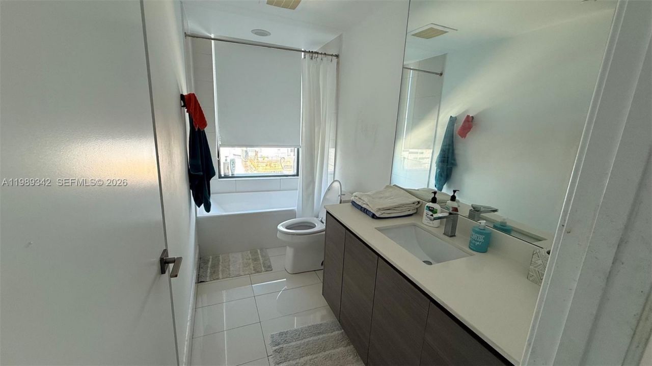 460 NE 28th St , Unit 601, Miami, FL 33137 Photo