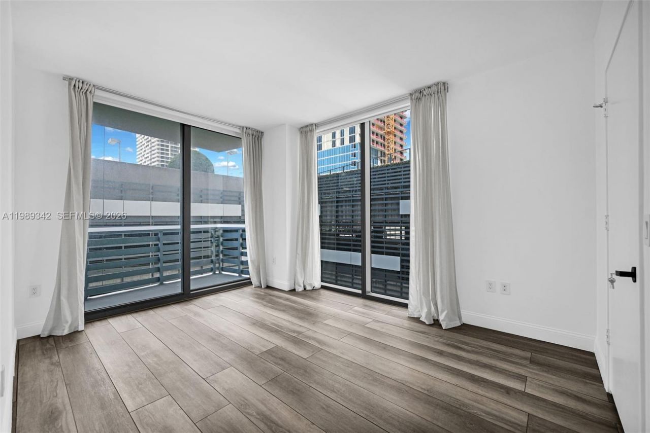 460 NE 28th St, Unit 601, Miami, FL 33137 Photo