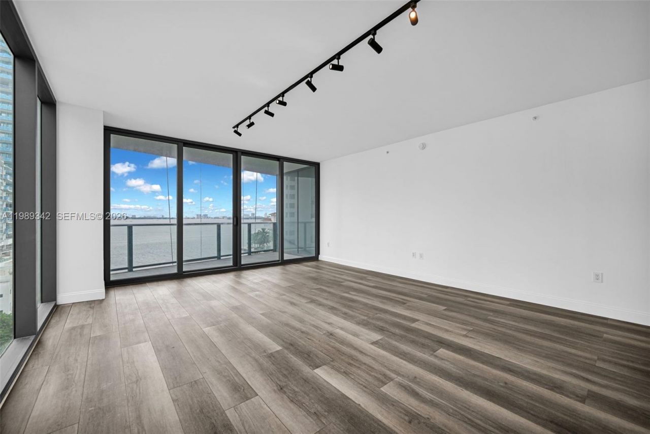 460 NE 28th St, Unit 601, Miami, FL 33137 Photo
