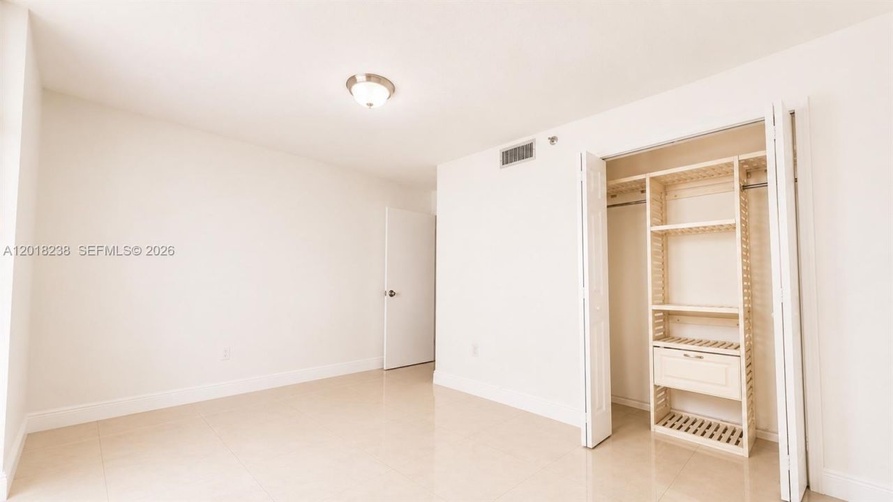 1621 Collins Ave, Unit 310, Miami Beach, FL 33139 Photo