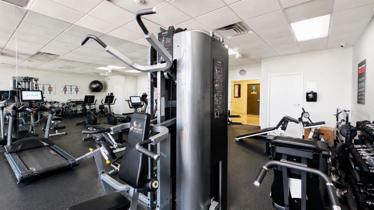 1621 Collins Ave, Unit 310, Miami Beach, FL 33139 Photo
