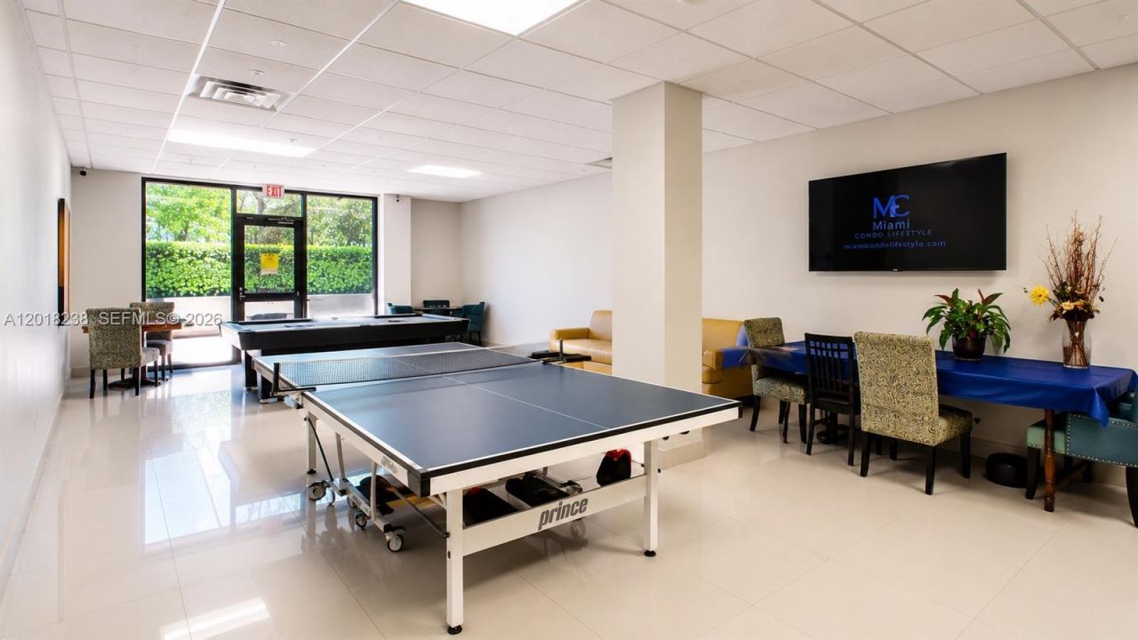 1621 Collins Ave, Unit 310, Miami Beach, FL 33139 Photo
