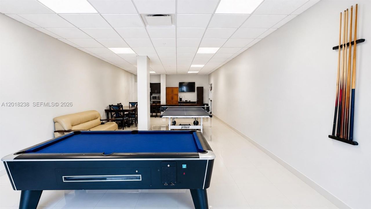 1621 Collins Ave, Unit 310, Miami Beach, FL 33139 Photo