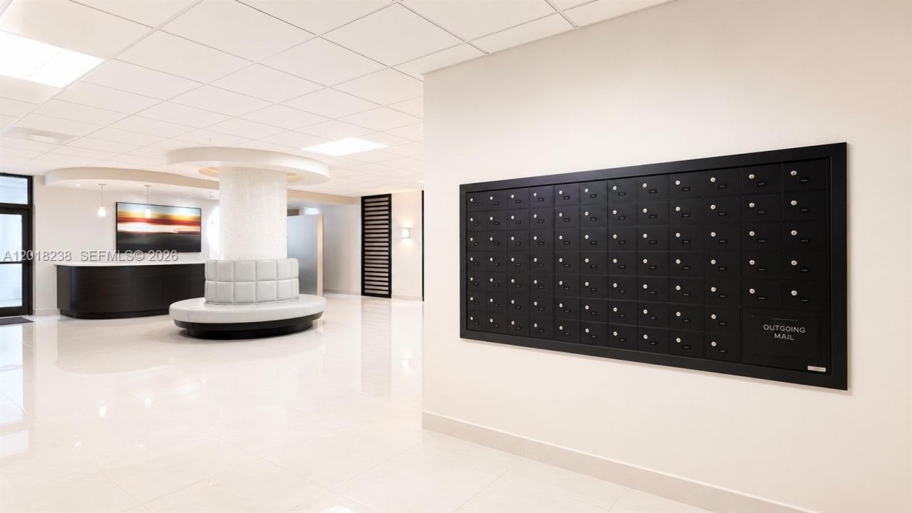 1621 Collins Ave, Unit 310, Miami Beach, FL 33139 Photo