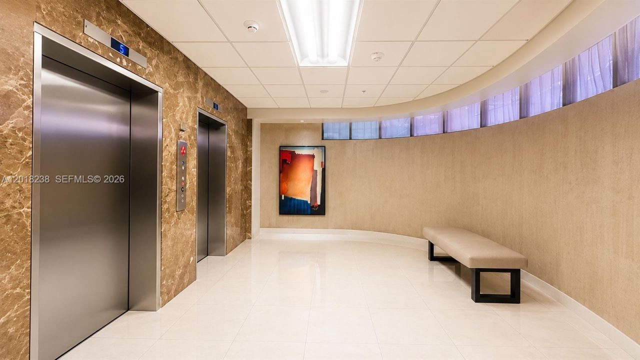 1621 Collins Ave, Unit 310, Miami Beach, FL 33139 Photo