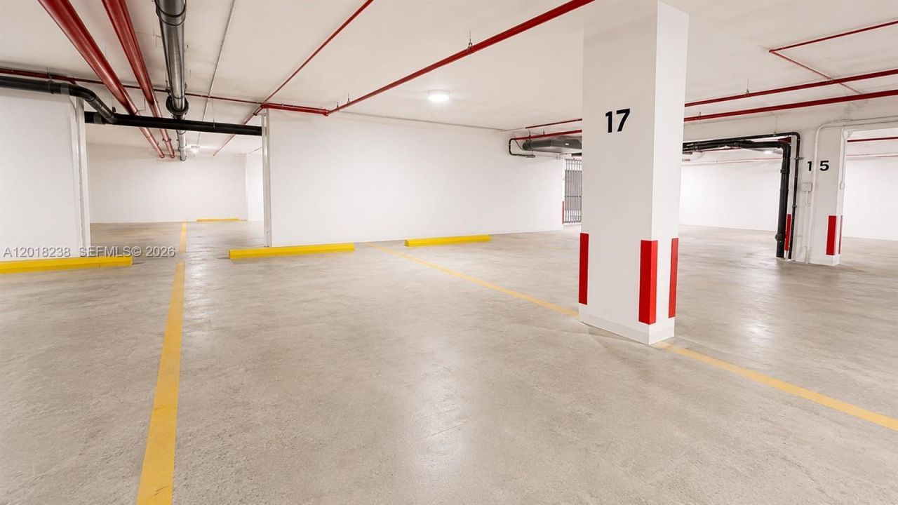 1621 Collins Ave, Unit 310, Miami Beach, FL 33139 Photo