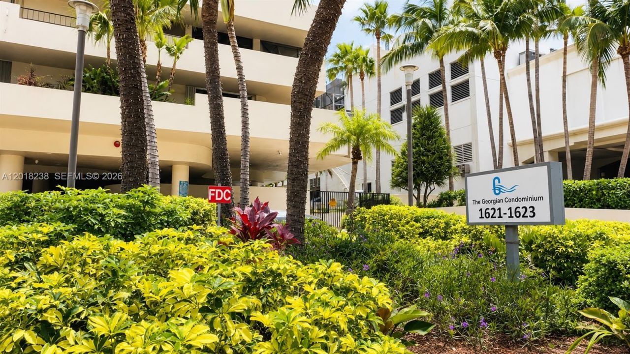 1621 Collins Ave, Unit 310, Miami Beach, FL 33139 Photo