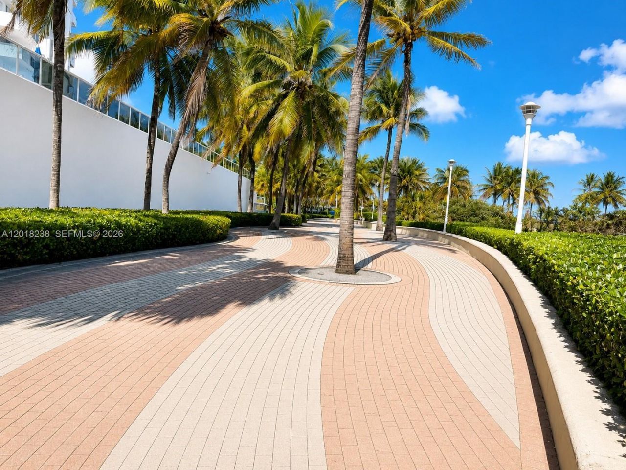 1621 Collins Ave, Unit 310, Miami Beach, FL 33139 Photo