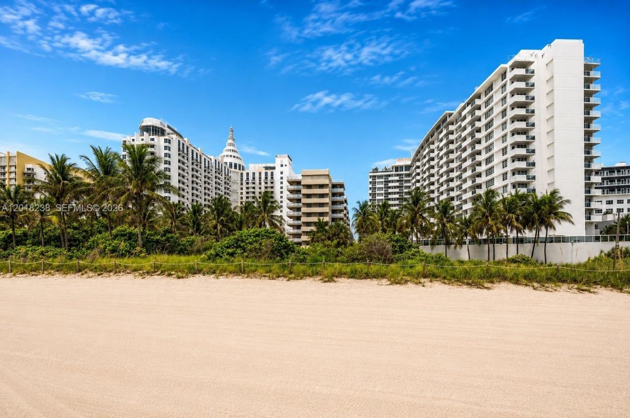 1621 Collins Ave, Unit 310, Miami Beach, FL 33139 Photo