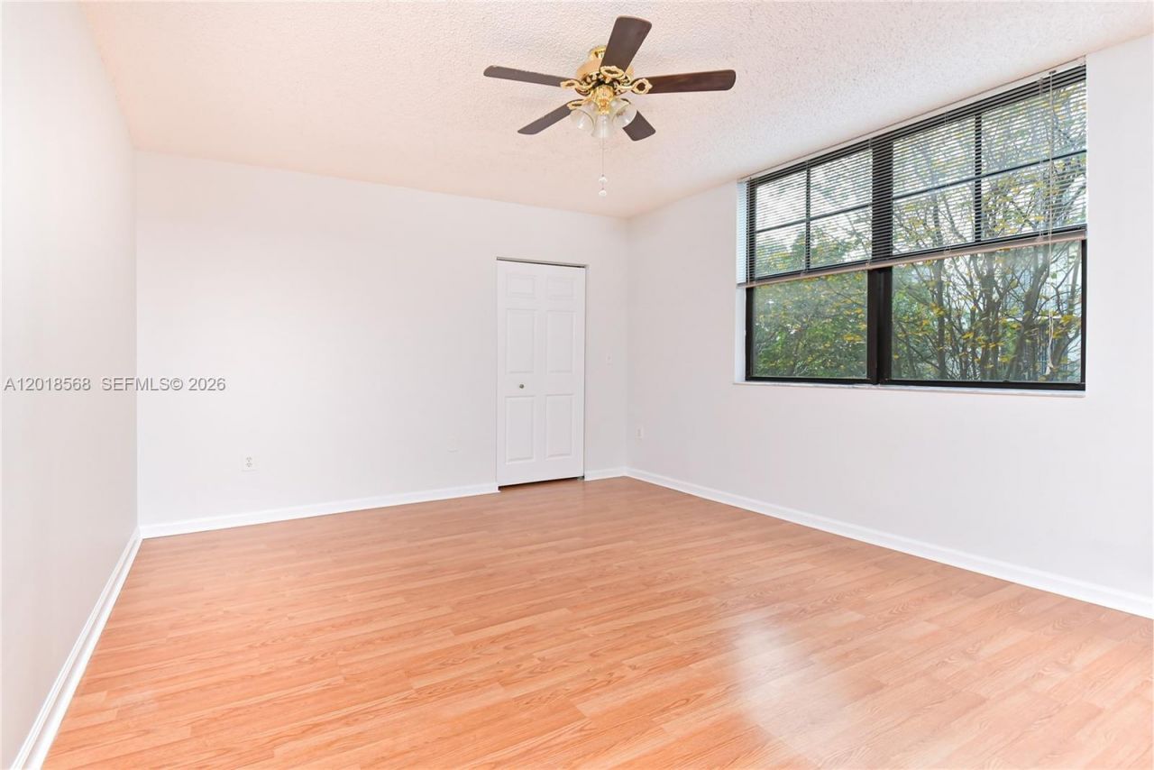 1919 Van Buren St , Unit 311A, Hollywood, FL 33020 Photo