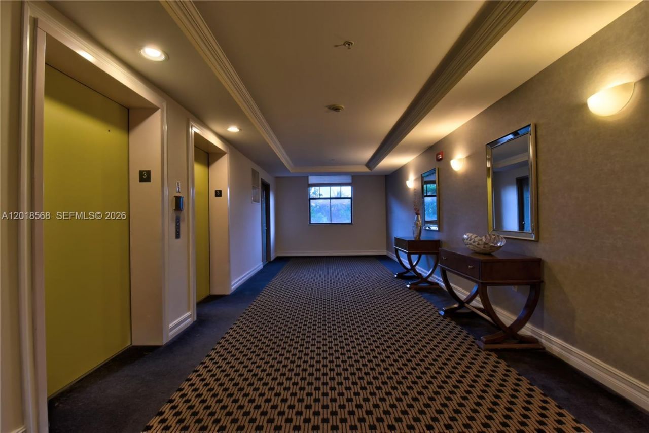 1919 Van Buren St , Unit 311A, Hollywood, FL 33020 Photo