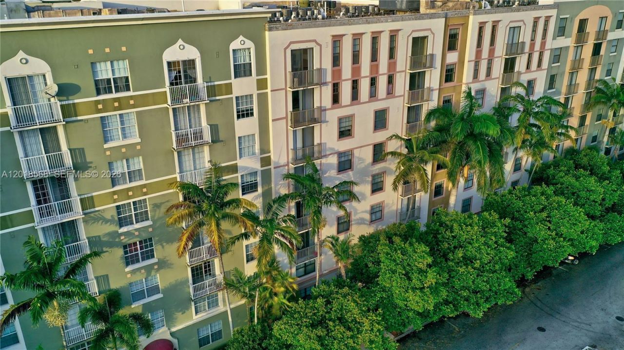 1919 Van Buren St , Unit 311A, Hollywood, FL 33020 Photo