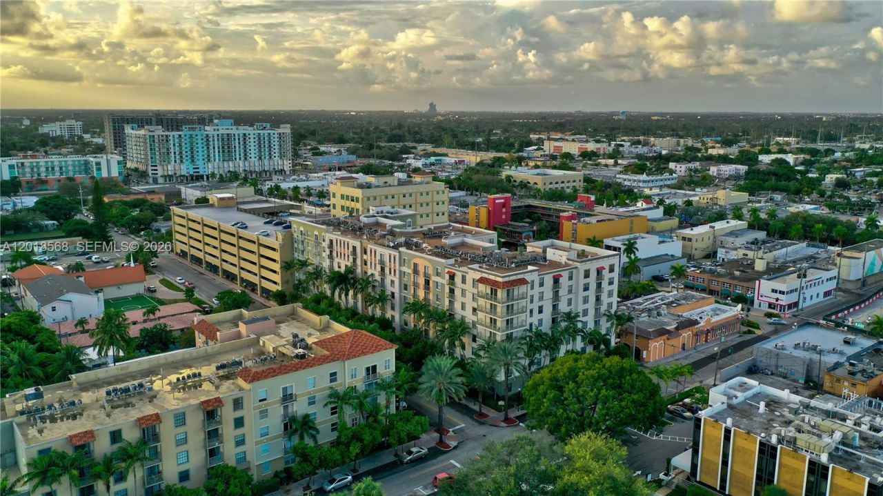 1919 Van Buren St , Unit 311A, Hollywood, FL 33020 Photo
