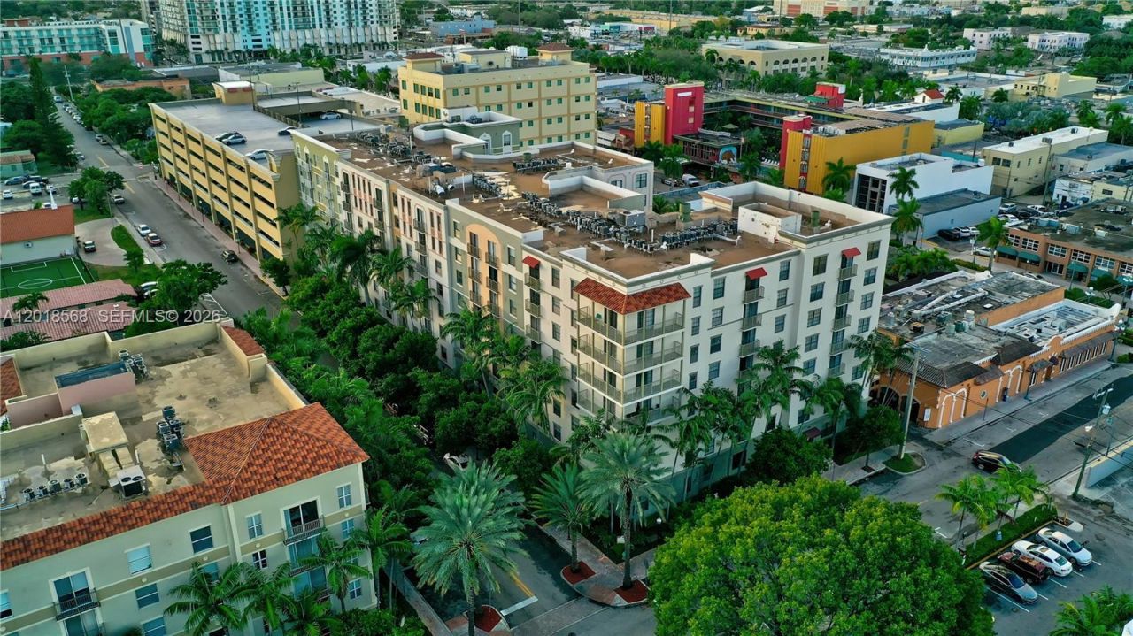 1919 Van Buren St , Unit 311A, Hollywood, FL 33020 Photo