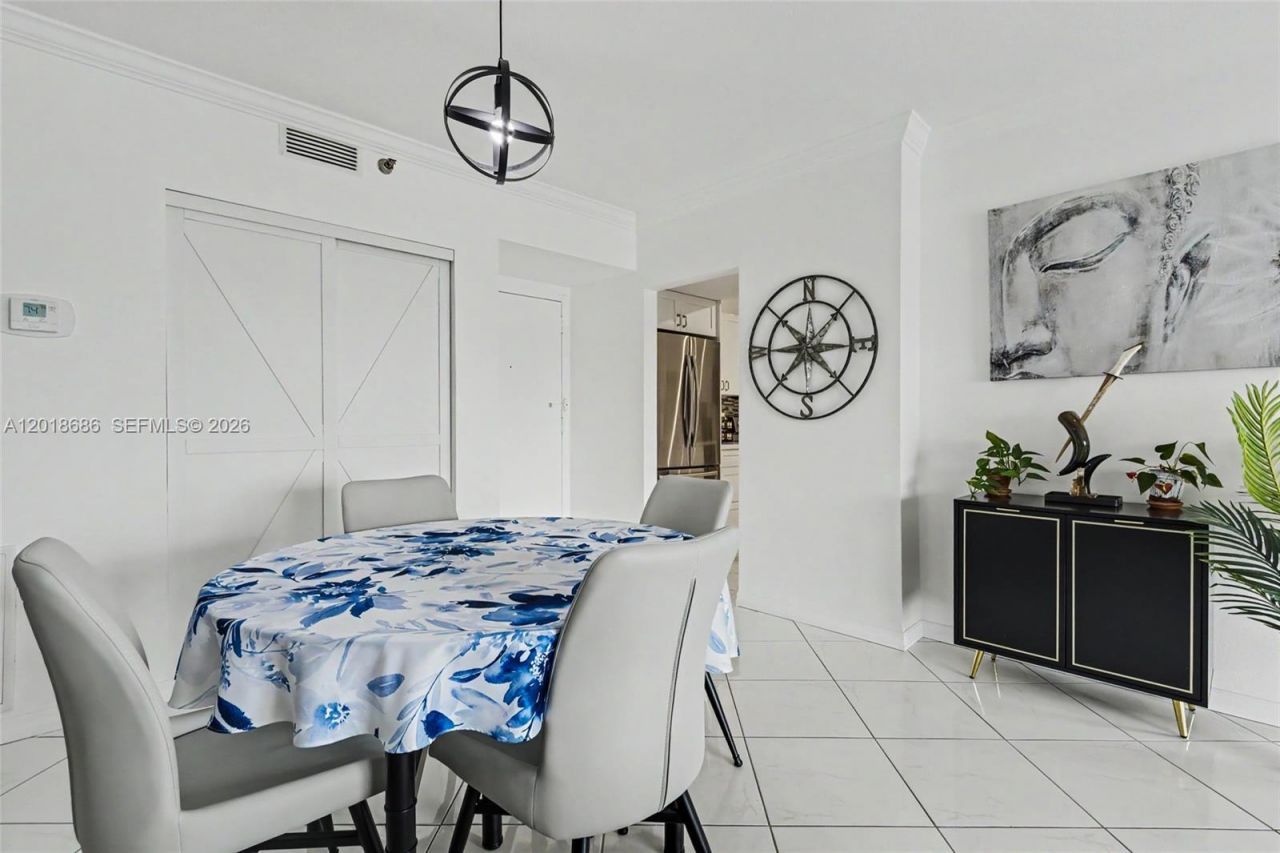 3850 Washington St , Unit 1115, Hollywood, FL 33021 Photo