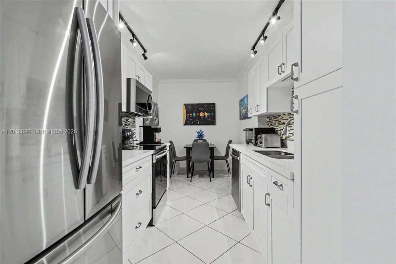 3850 Washington St , Unit 1115, Hollywood, FL 33021 Photo
