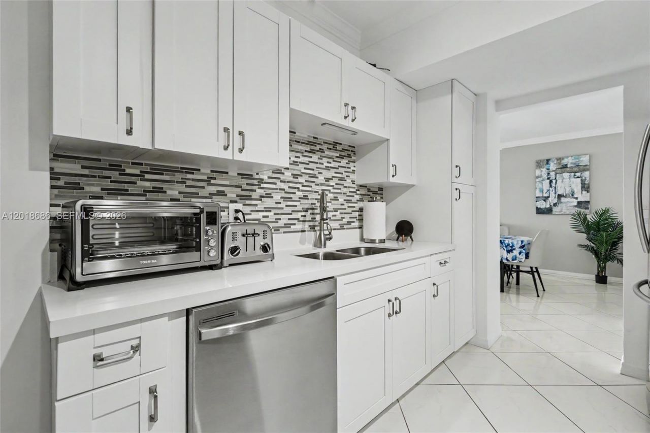 3850 Washington St , Unit 1115, Hollywood, FL 33021 Photo
