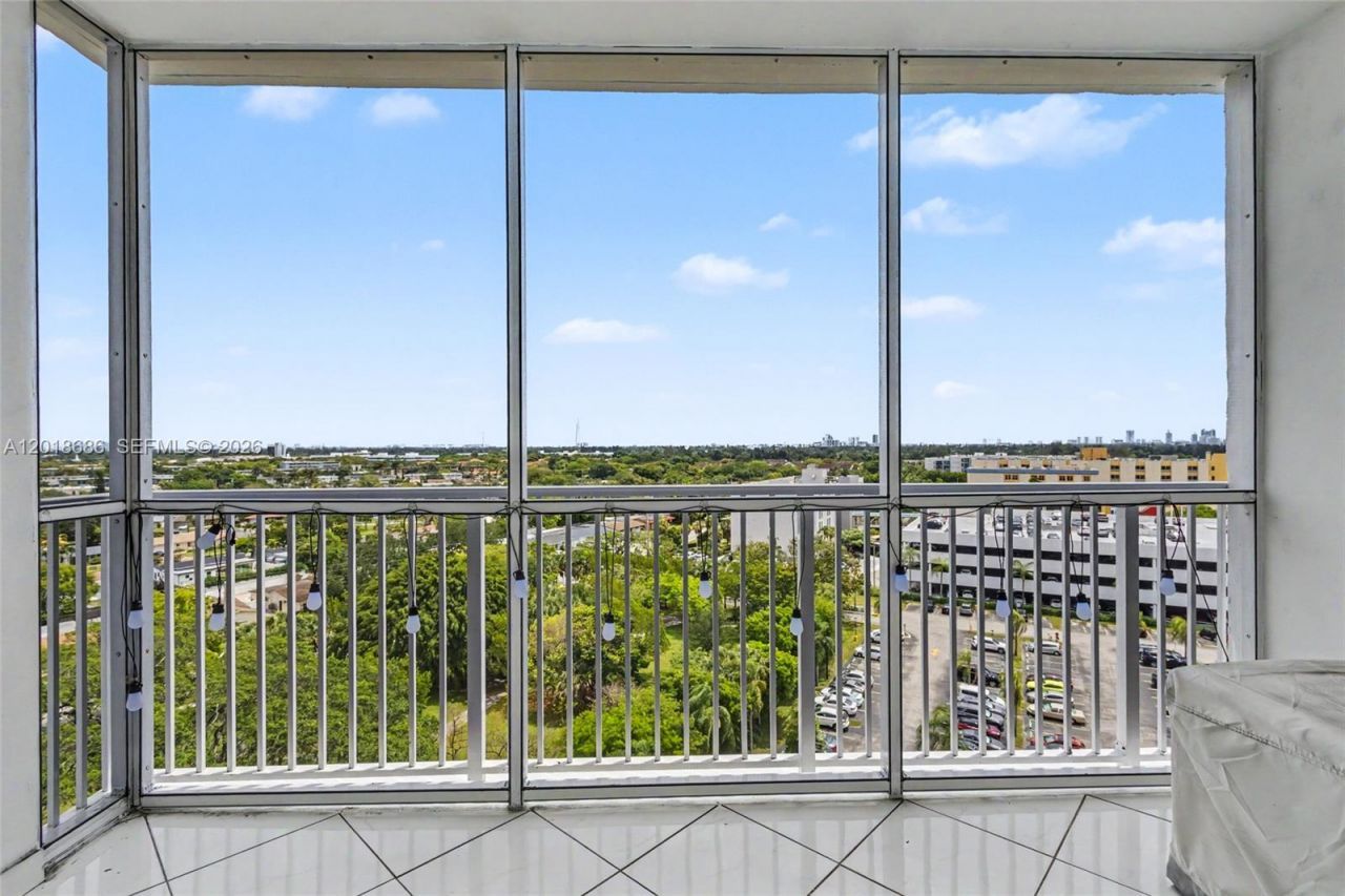 3850 Washington St , Unit 1115, Hollywood, FL 33021 Photo