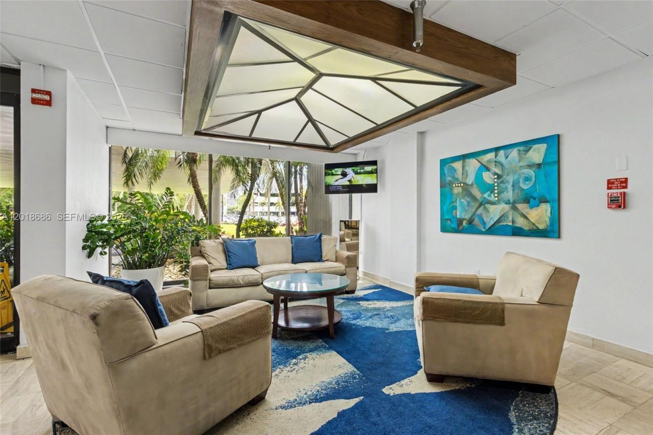 3850 Washington St , Unit 1115, Hollywood, FL 33021 Photo