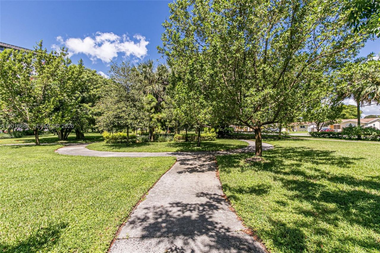 3850 Washington St , Unit 1115, Hollywood, FL 33021 Photo