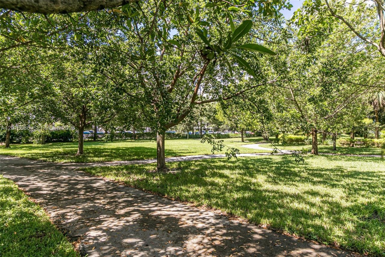 3850 Washington St , Unit 1115, Hollywood, FL 33021 Photo