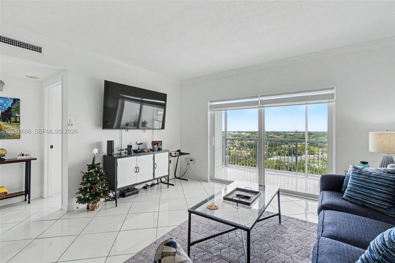 3850 Washington St , Unit 1115, Hollywood, FL 33021 Photo