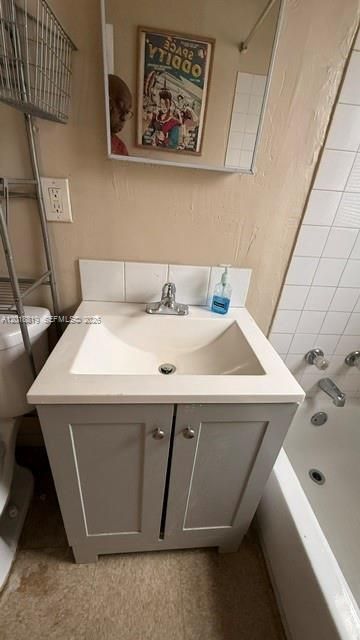 646 NW 14th Ter , Unit APT EAST, Fort Lauderdale, FL 33311 Photo