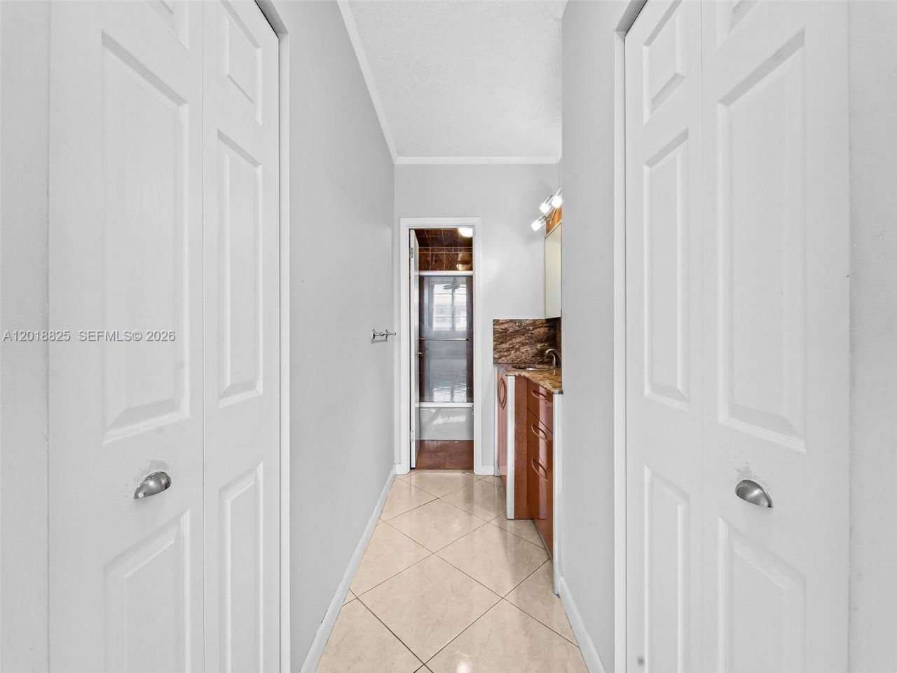 500 Bayview Dr , Unit 1421, Sunny Isles Beach, FL 33160 Photo
