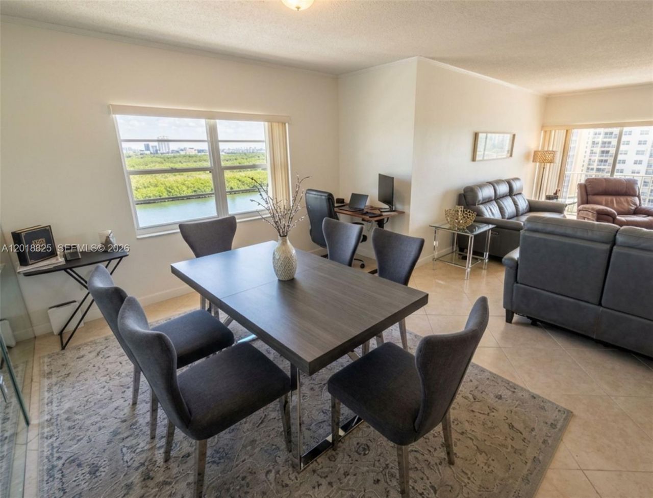 500 Bayview Dr , Unit 1421, Sunny Isles Beach, FL 33160 Photo