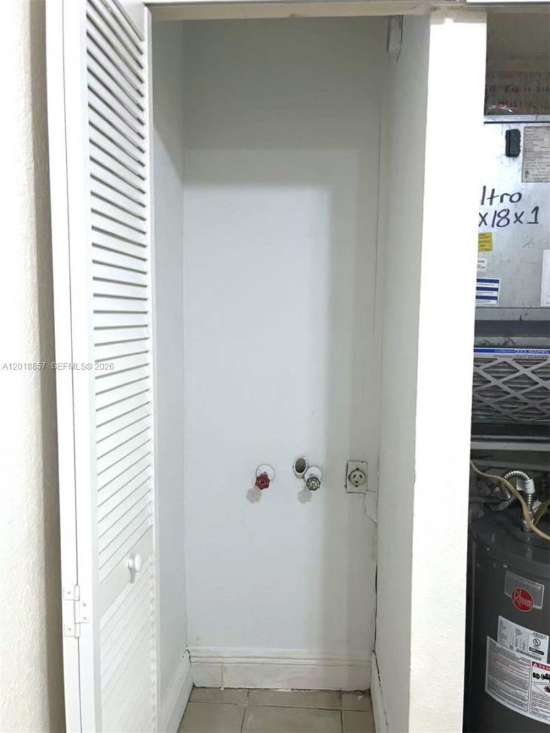 7115 NW 179th St, Unit 106, Hialeah, FL 33015 Photo