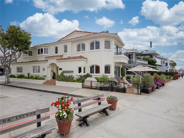 300 S Bay Front, Newport Beach, CA 92662