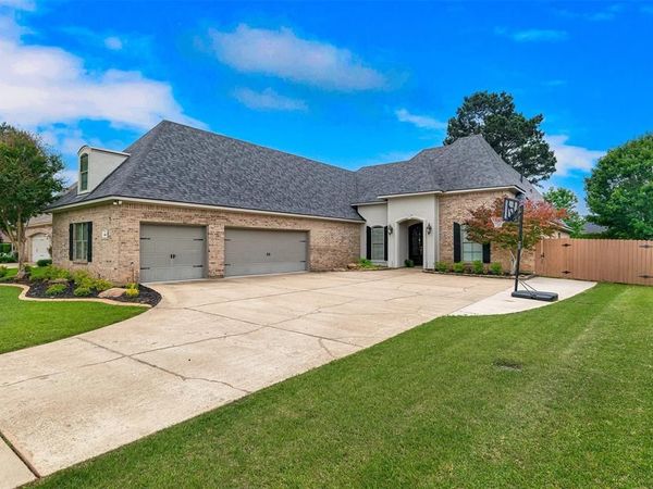 684 Picketts Mill Drive , Shreveport, LA 71115