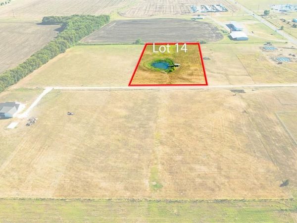 108 Private Rd 14025, Blossom, TX 75416