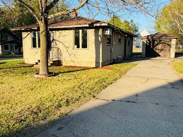 430 Western Street, New Munich, MN 56356