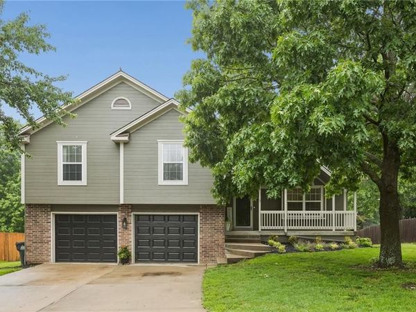 4619 SW 8th Street, Blue Springs, MO 64015