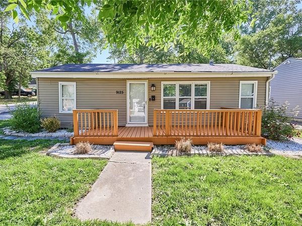 9125 McGee Street, Kansas City, MO 64114