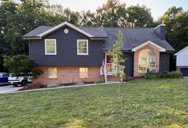 533 Middle View Drive, Ringgold, GA 30736 Main Photo