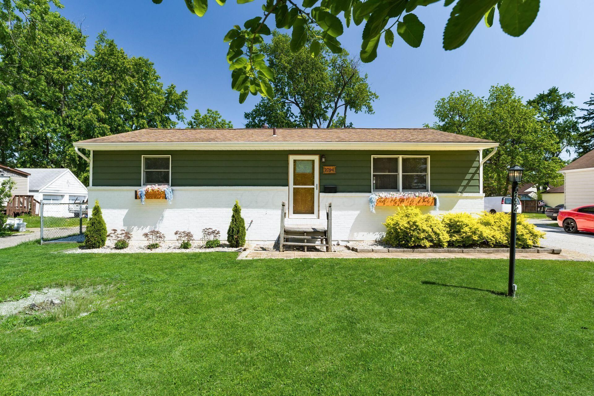 2094 Radnor Avenue, Columbus, OH 43224 Main Photo