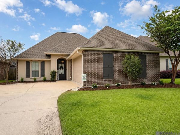 6715 Marengo Dr, Addis, LA 70710