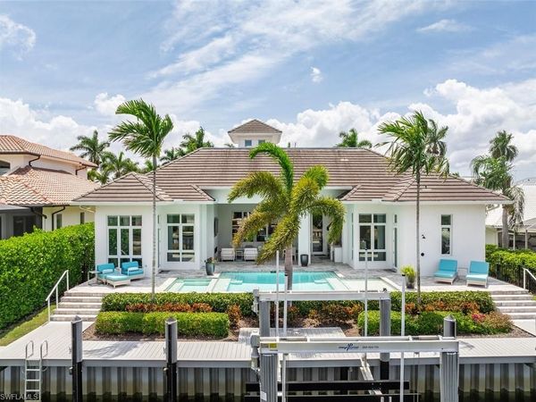 2100 SNOOK DR , NAPLES, FL 34102