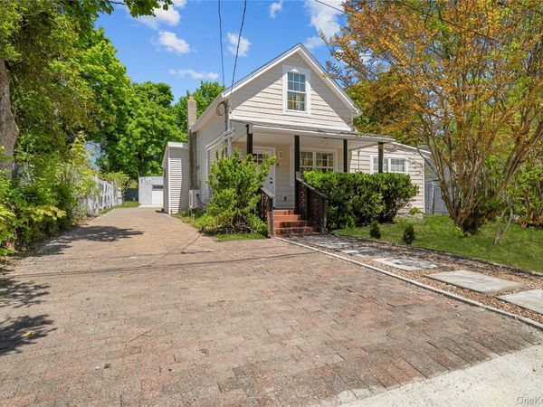 37 Hoffman Drive , Kings Park, NY 11754