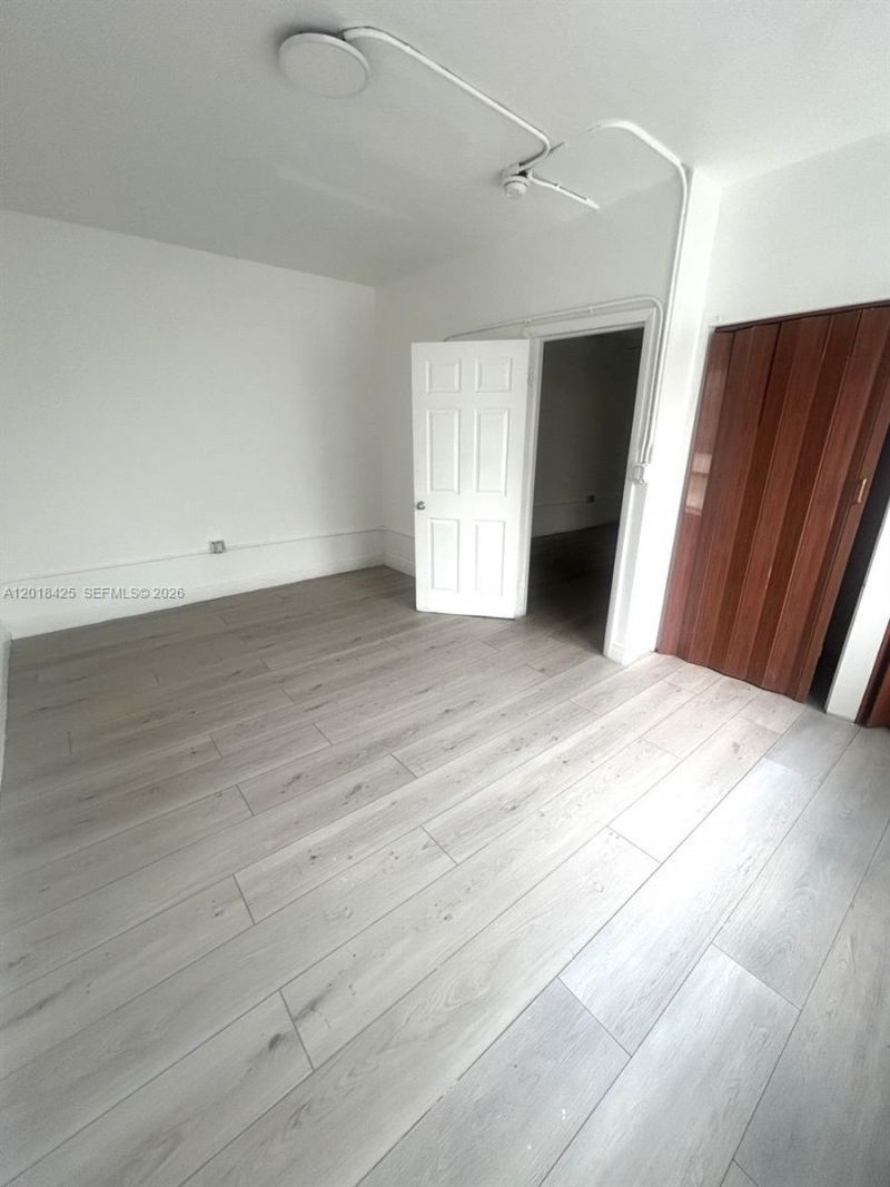967 SW 5th St, Unit 18, Miami, FL 33130 Photo