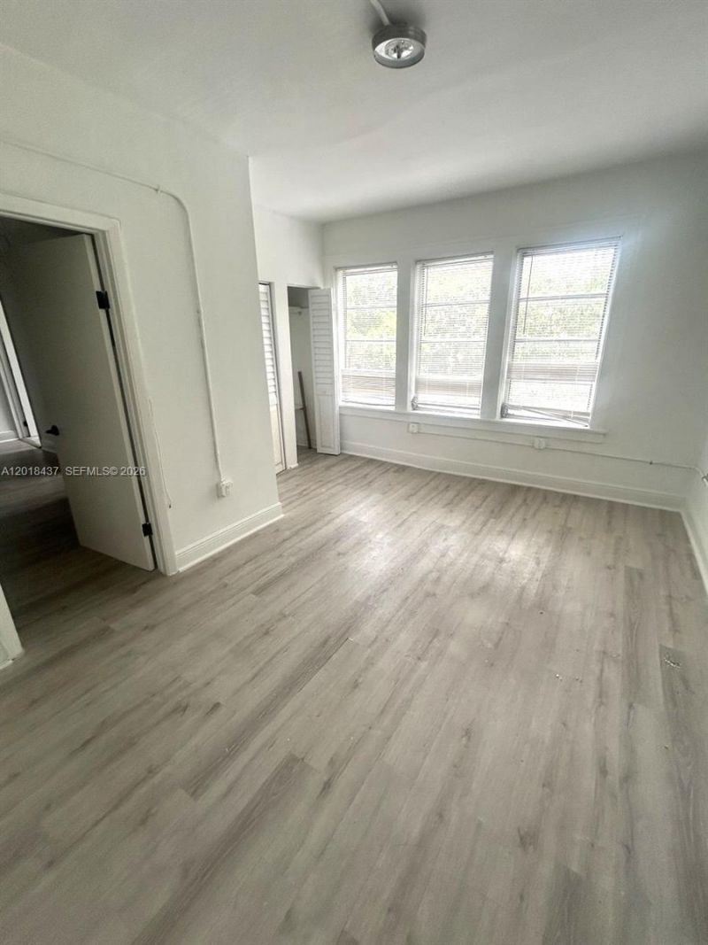 967 SW 5th St, Unit 20, Miami, FL 33130 Photo