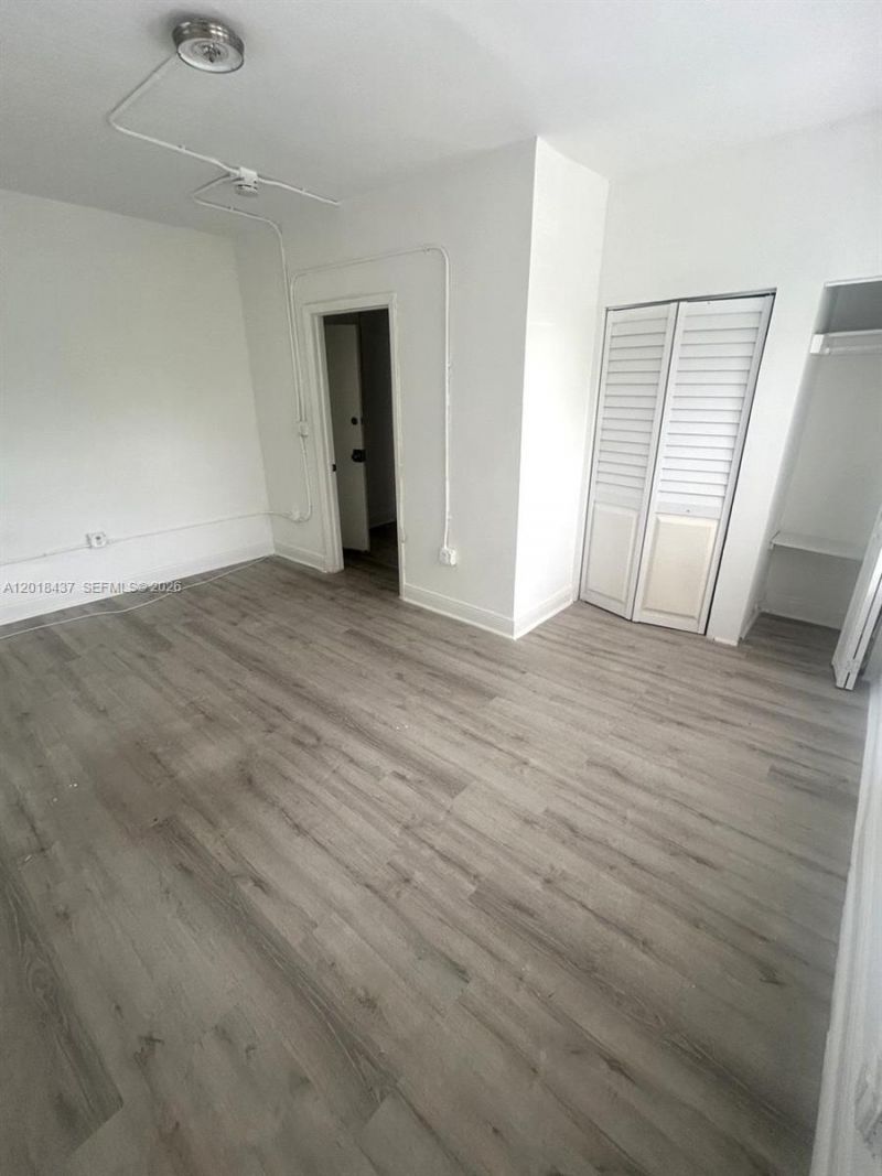 967 SW 5th St, Unit 20, Miami, FL 33130 Photo